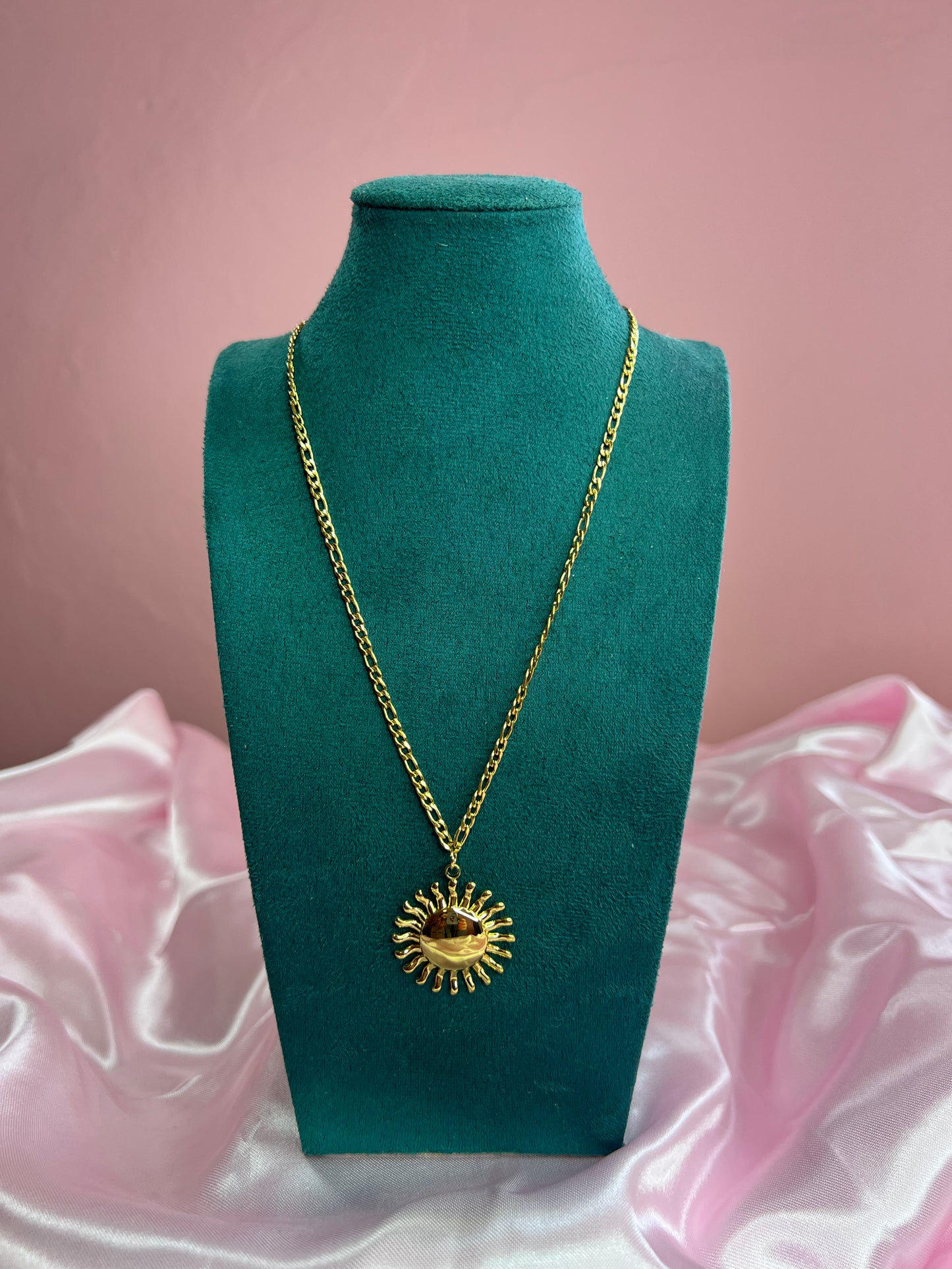 Dominique necklace