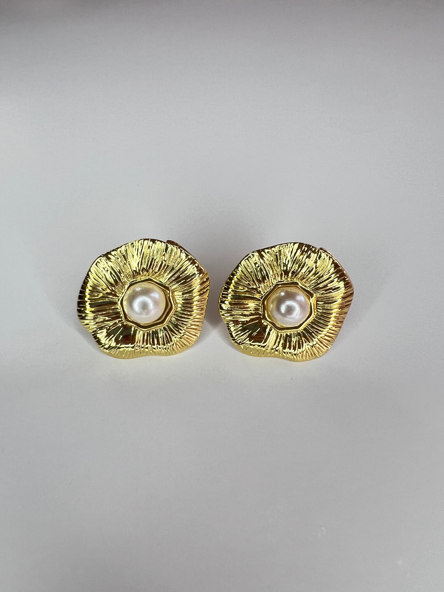 Makoa earrings