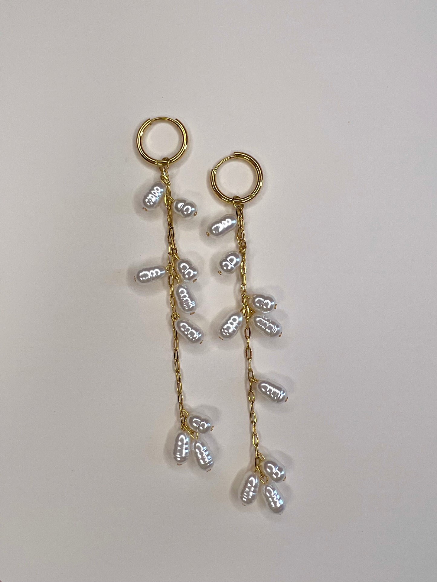 Pearl earring