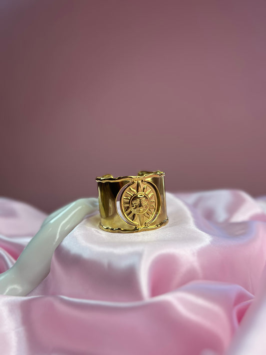 Sunny moon cuff