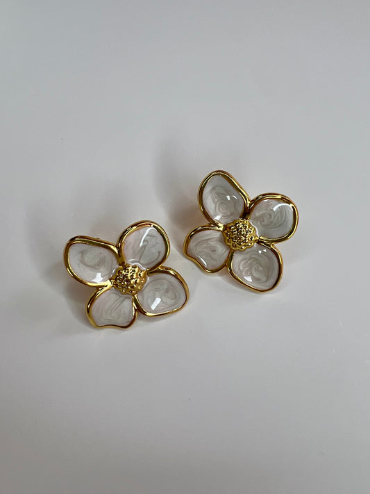 Flora earring