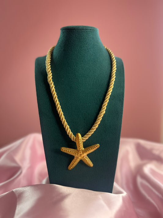 Esti rope necklace